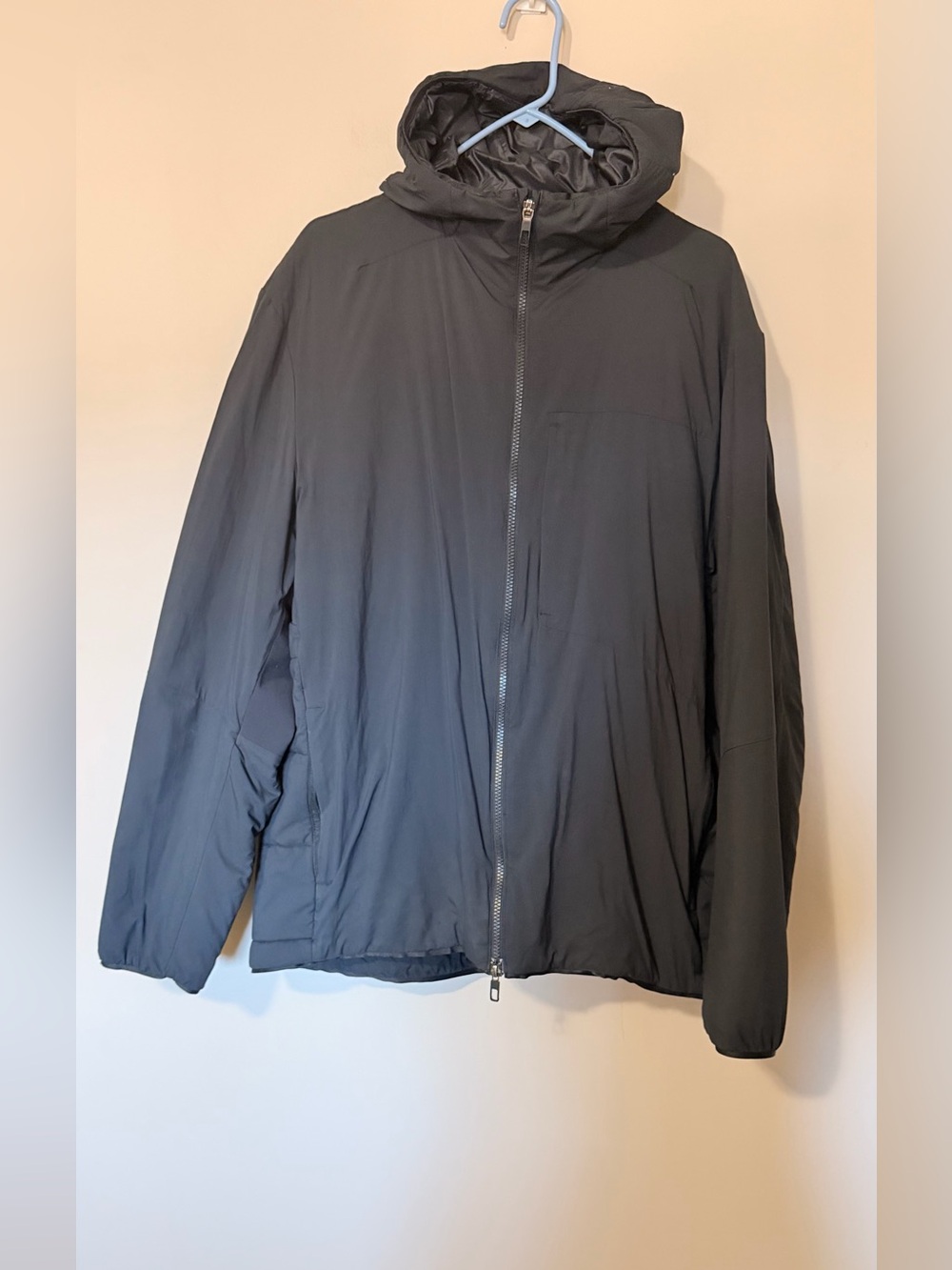 Lululemon Men's Hooded Insulated Jacket Black XL PrimaLoft